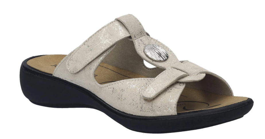 JOSEF SEIBEL IBIZA 15